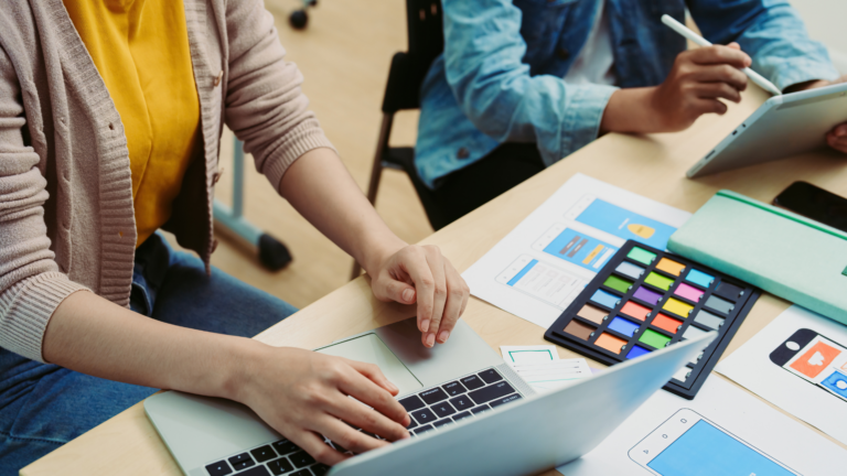 KI im Kreativteam: Potenziale und Herausforderungen von KI-Bildern im Marketing